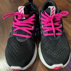 Adidas Bounce Edge Lux Aktiv Cancer Edition Black Pink